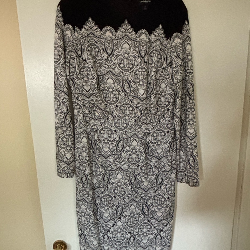 Liz Claiborne Black and White Long Sleeve Sheath Dress size 12